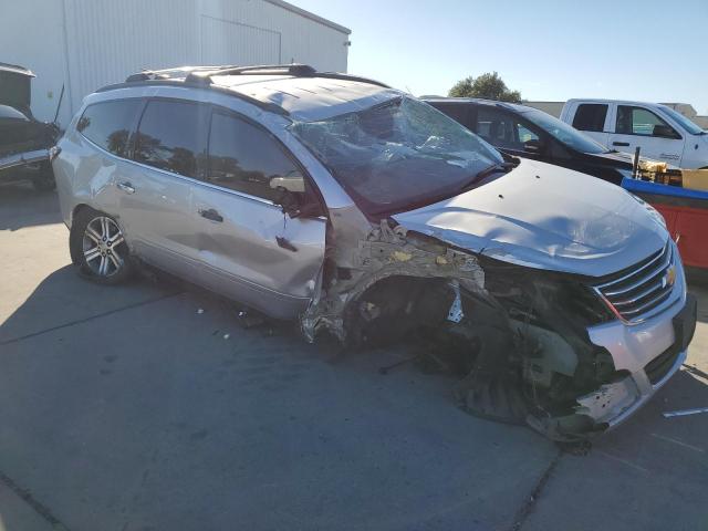 Photo 4 from auction – 2017 CHEVROLET TRAVERSE L with VIN 1GNKRHKD7HJ120825
