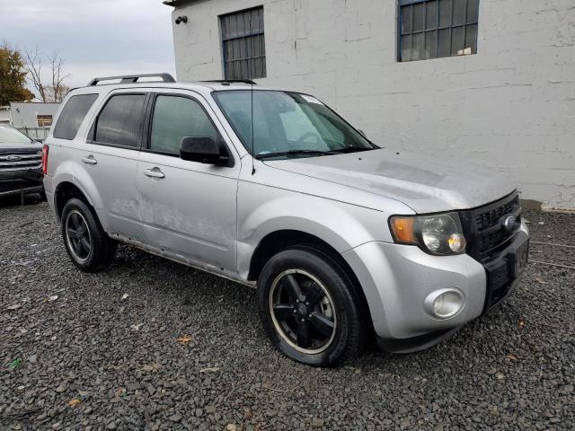 Photo 4 from auction – 2010 FORD ESCAPE XLT with VIN 1FMCU9DG4AKA80174