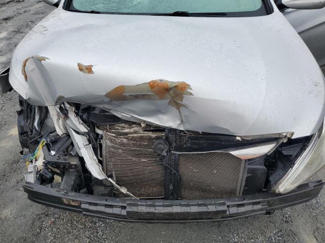 Photo 11 from auction – 2013 HYUNDAI SONATA SE with VIN 5NPEC4AC3DH616166