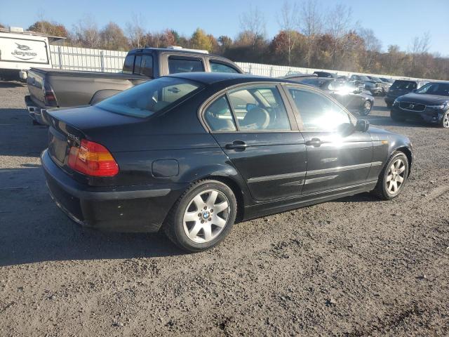 Photo 3 from auction – 2003 BMW 325 XI with VIN WBAEU33493PM52645