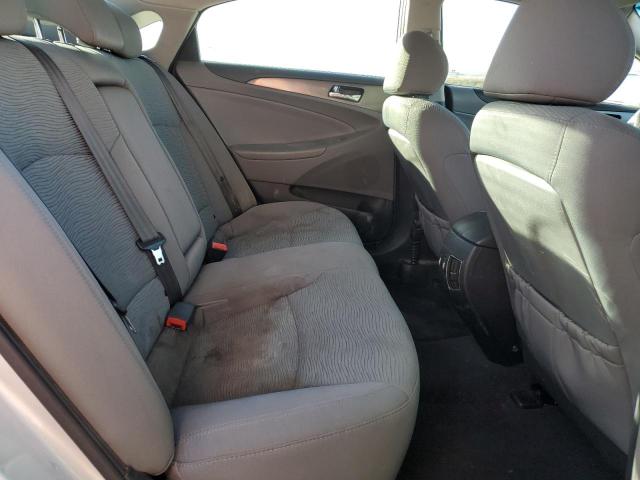 Photo 10 from auction – 2013 HYUNDAI SONATA HYB with VIN KMHEC4A41DA087120