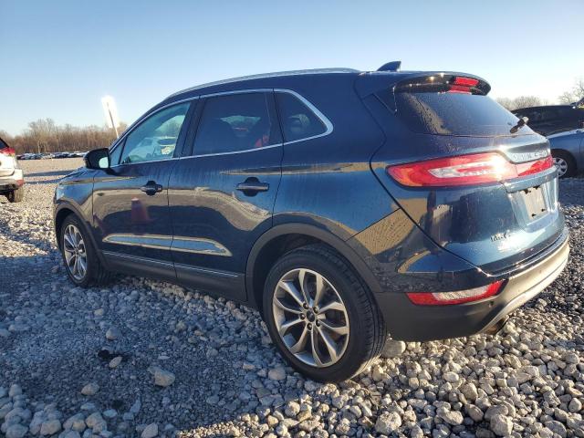 Photo 2 from auction – 2016 LINCOLN MKC SELECT with VIN 5LMCJ2C9XGUJ27723