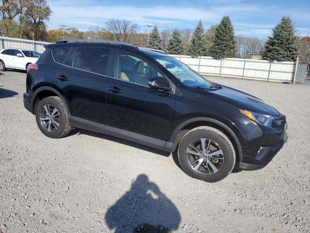Photo 4 from auction – 2018 TOYOTA RAV4 ADVEN with VIN 2T3RFREV2JW831396