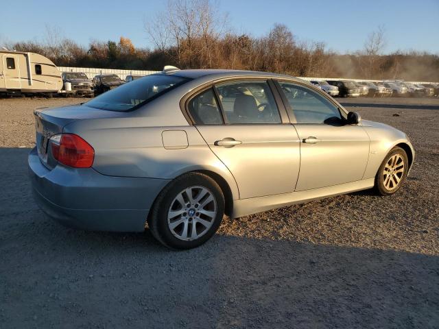 Photo 3 from auction – 2006 BMW 325 XI with VIN WBAVD13526KV00758