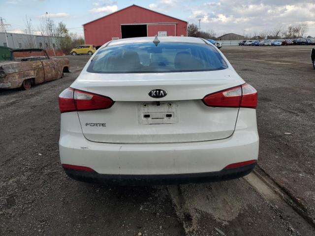 Photo 6 from auction – 2015 KIA FORTE LX with VIN KNAFK4A63F5268693