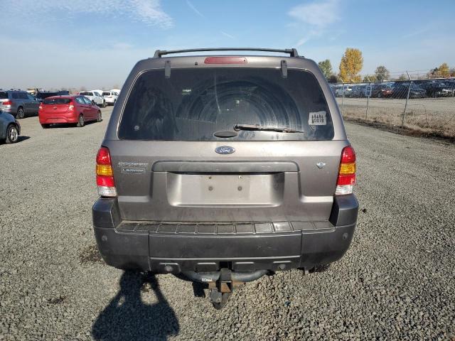 Photo 6 from auction – 2005 FORD ESCAPE LIM with VIN 1FMCU94155KC71569