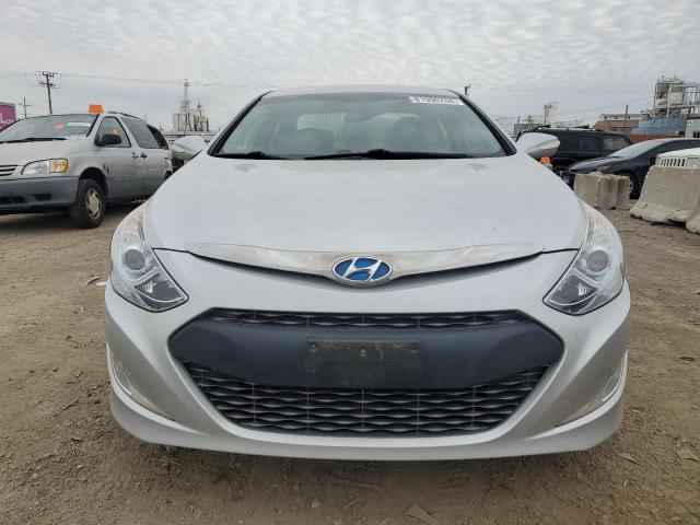 Photo 5 from auction – 2015 HYUNDAI SONATA HYB with VIN KMHEC4A42FA137820