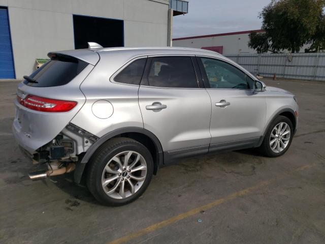 Photo 3 from auction – 2015 LINCOLN MKC with VIN 5LMCJ2A91FUJ42810