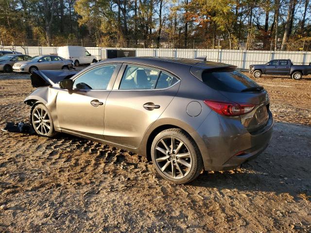 Photo 2 from auction – 2018 MAZDA 3 TOURING with VIN 3MZBN1L39JM181455