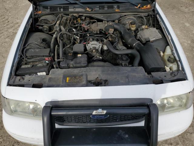 Photo 11 from auction – 2011 FORD CROWN VICT with VIN 2FABP7BV8BX101870