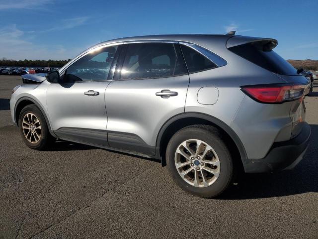 Photo 2 from auction – 2022 FORD ESCAPE SE with VIN 1FMCU9G6XNUB41282