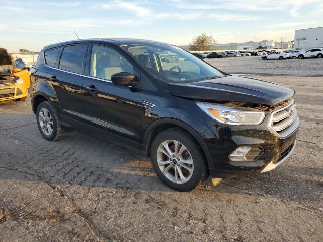 Photo 4 from auction – 2017 FORD ESCAPE SE with VIN 1FMCU0G91HUD76132