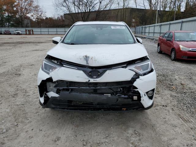 Photo 5 from auction – 2018 TOYOTA RAV4 ADVEN with VIN 2T3RFREV7JW814576