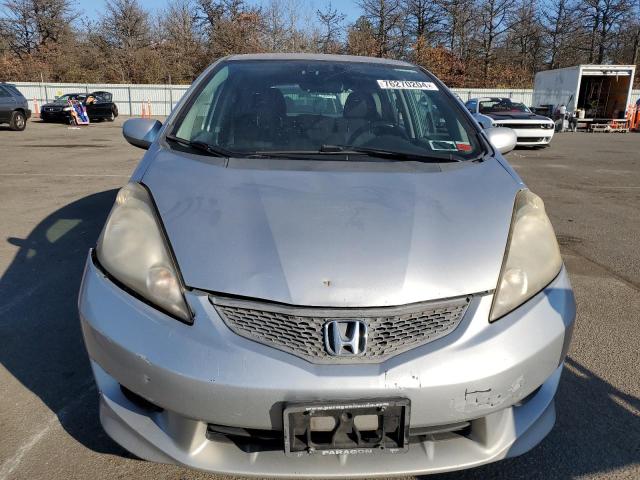 Photo 5 from auction – 2011 HONDA FIT with VIN JHMGE8H50BC011160