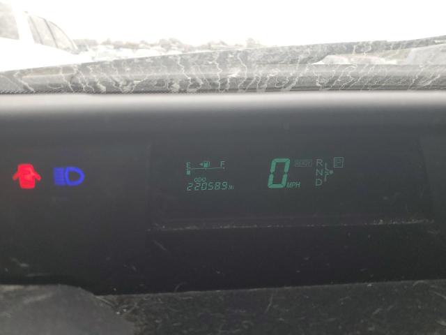Photo 9 from auction – 2005 TOYOTA PRIUS with VIN JTDKB22U250122672