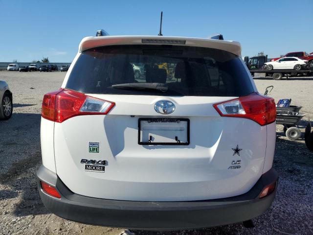 Photo 6 from auction – 2015 TOYOTA RAV4 LE with VIN JTMBFREV7FD144873