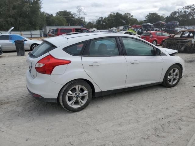 Foto 3 de la subasta – 2014 FORD FOCUS SE con VIN 1FADP3K25EL285576