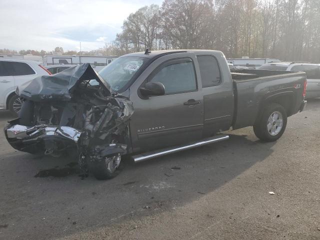 CHEVROLET SILVERADO 2011 with VIN 1GCRKSE34BZ404711 - Photo from auction