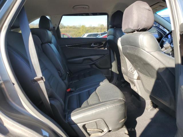 Photo 11 from auction – 2016 KIA SORENTO EX with VIN 5XYPHDA10GG137773