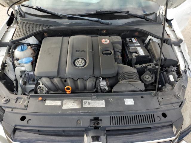 Photo 11 from auction – 2012 VOLKSWAGEN PASSAT S with VIN 1VWAP7A39CC053782