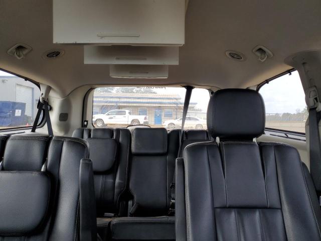 Photo 10 from auction – 2016 CHRYSLER TOWN & COU with VIN 2C4RC1BG1GR148866