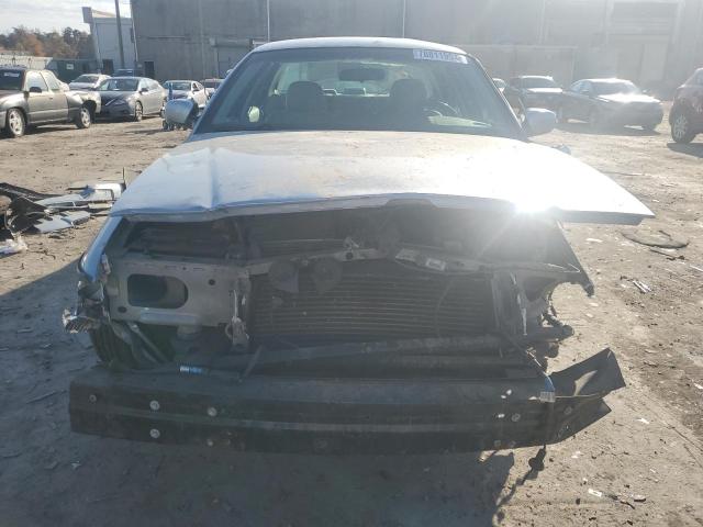 Photo 5 from auction – 2003 MERCURY GRAND MARQ with VIN 2MEFM74W03X703012