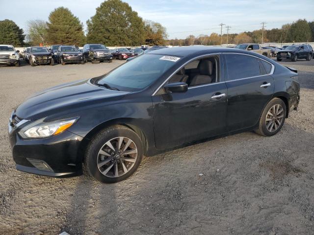 NISSAN ALTIMA 2.5 2017 with VIN 1N4AL3AP2HC217624 - Photo from auction