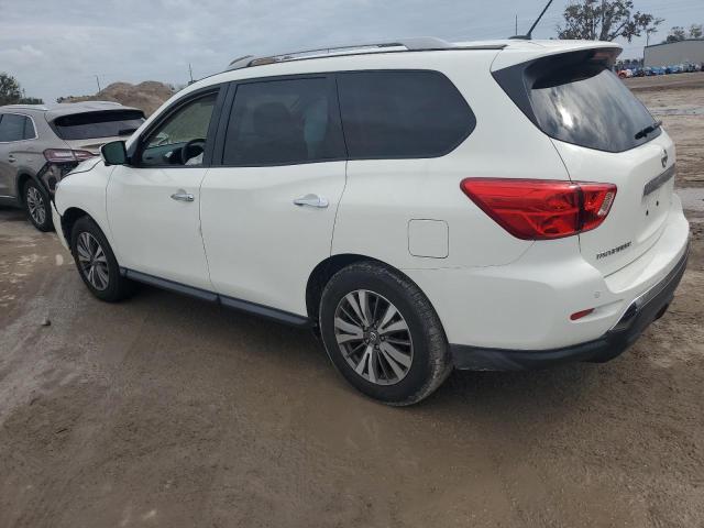 Photo 2 from auction – 2017 NISSAN PATHFINDER with VIN 5N1DR2MN3HC671595
