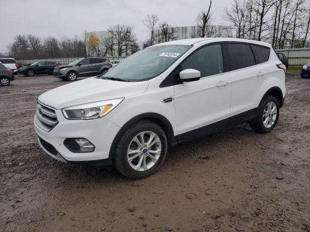 FORD ESCAPE SE 2017 with VIN 1FMCU9GD3HUC17783 - Photo from auction