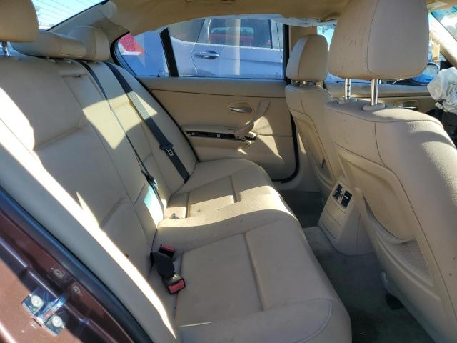 Photo 10 from auction – 2006 BMW 325 XI with VIN WBAVD13576KV04773