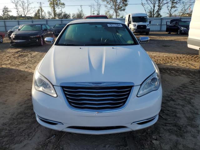 Photo 5 from auction – 2013 CHRYSLER 200 LIMITE with VIN 1C3BCBFG0DN650282