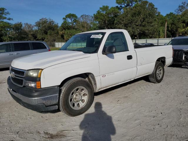CHEVROLET SILVERADO 2006 with VIN 1GCEC14V46E262639 - Photo from auction