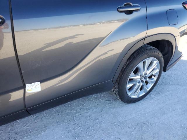 Photo 13 from auction – 2020 TOYOTA HIGHLANDER with VIN 5TDYZRAH5LS002619