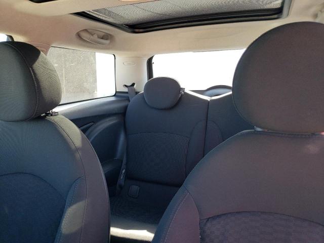 Photo 10 from auction – 2009 MINI COOPER S with VIN WMWMF735X9TW83401