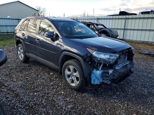 Photo 4 from auction – 2019 TOYOTA RAV4 XLE with VIN JTMP1RFV1KD034138