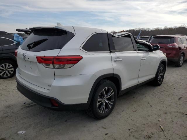 Zdjęcie 3 z aukcji – 2019 TOYOTA HIGHLANDER z VIN 5TDZZRFH7KS356167