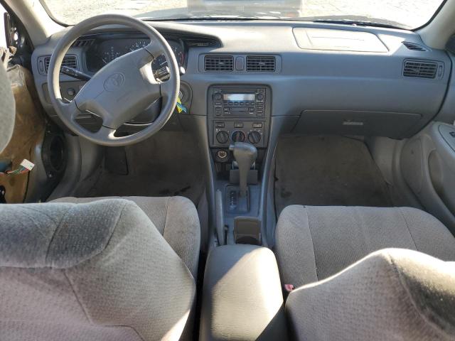 Photo 8 from auction – 2000 TOYOTA CAMRY CE with VIN JT2BF22K3Y0284679