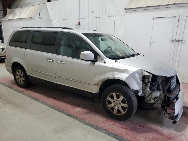 Photo 4 from auction – 2010 CHRYSLER TOWN & COU with VIN 2A4RR5D13AR359115