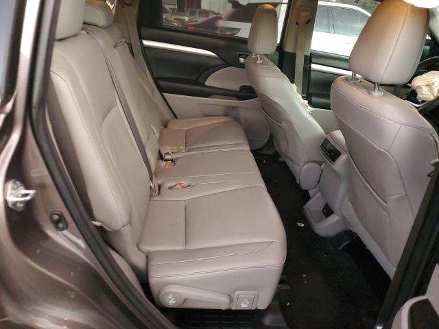 Photo 11 from auction – 2015 TOYOTA HIGHLANDER with VIN 5TDKKRFH8FS116220