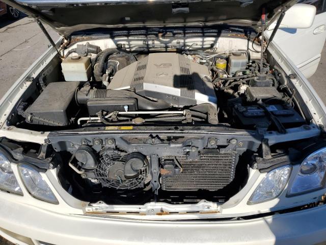 Photo 12 from auction – 2001 LEXUS LX 470 with VIN JTJHT00W413506068