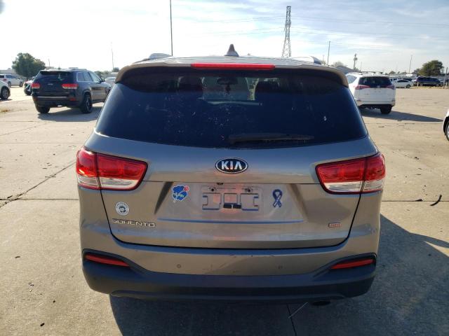 Photo 6 from auction – 2016 KIA SORENTO LX with VIN 5XYPG4A32GG046041