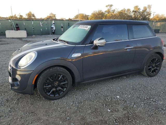 MINI COOPER S 2017 with VIN WMWXP7C52H3B49966 - Photo from auction
