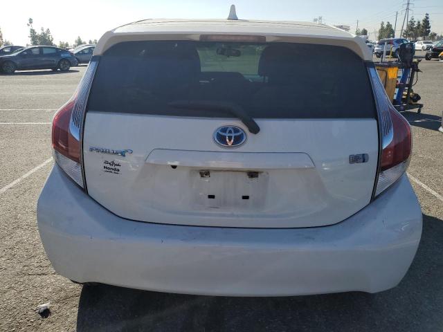 Photo 6 from auction – 2016 TOYOTA PRIUS C with VIN JTDKDTB37G1137611