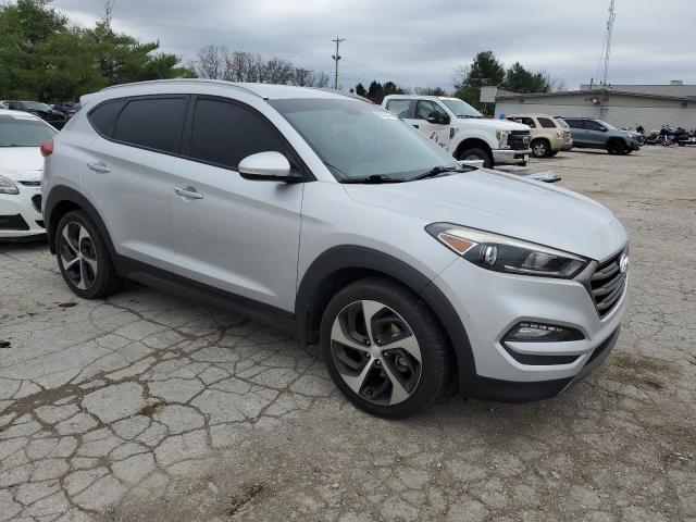 Photo 4 from auction – 2016 HYUNDAI TUCSON LIM with VIN KM8J3CA22GU135170