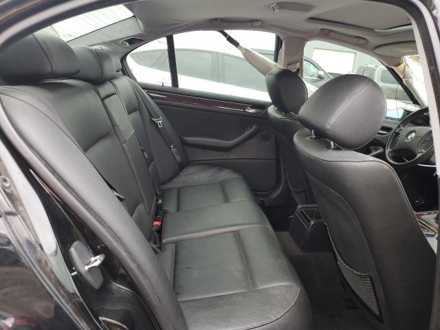 Foto 10 de la subasta – 2004 BMW 325 XI con VIN WBAEU33464PF61598