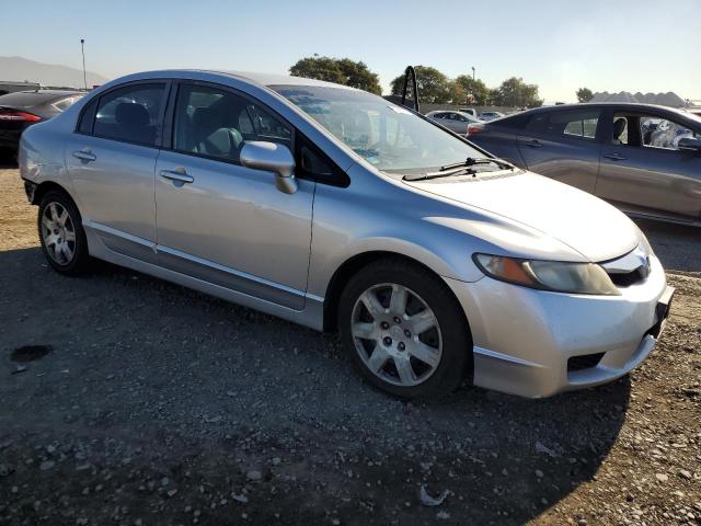 صورة رقم 4 من المزاد - 2011 HONDA CIVIC LX مع VIN 19XFA1F5XBE034800