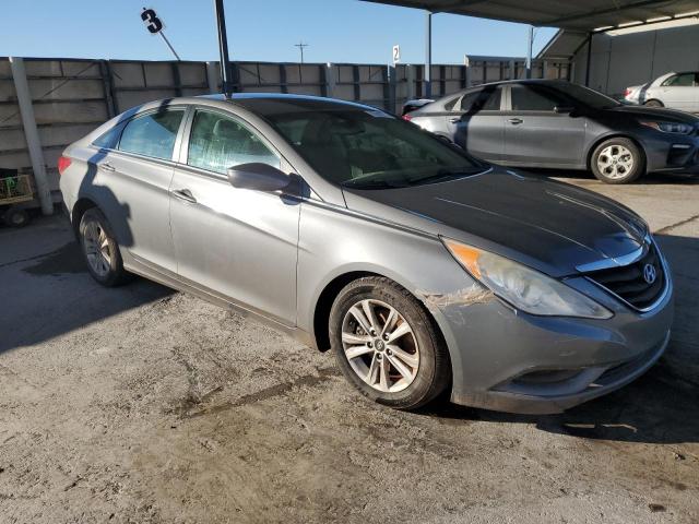 Photo 4 from auction – 2013 HYUNDAI SONATA GLS with VIN 5NPEB4AC8DH735950