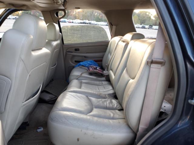 Photo 11 from auction – 2004 GMC YUKON with VIN 1GKEC13Z74R193878