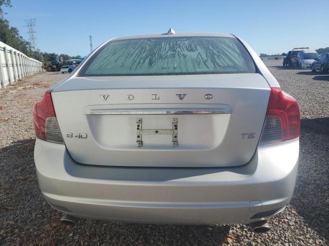 صورة رقم 6 من المزاد - 2011 VOLVO S40 T5 مع VIN YV1672MS0B2539717