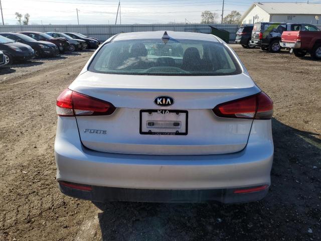Photo 6 from auction – 2018 KIA FORTE LX with VIN 3KPFL4A74JE231903